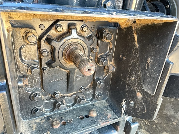 case-ih-275-image-19