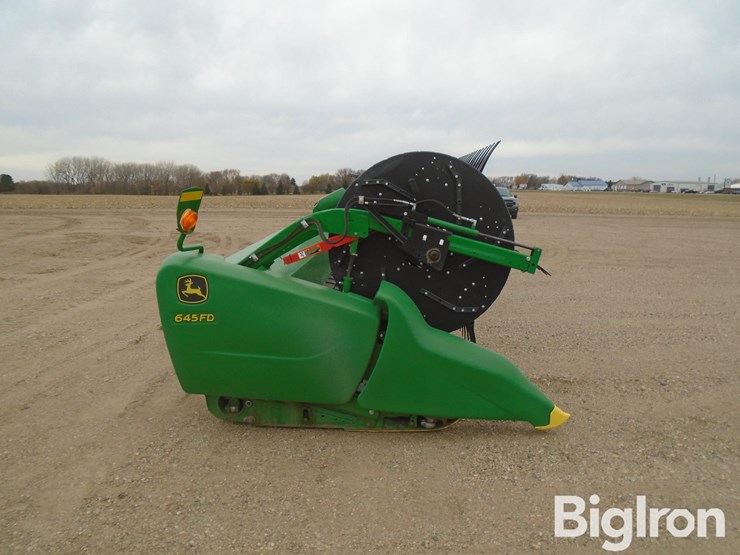 2018-john-deere-645fd-image-4