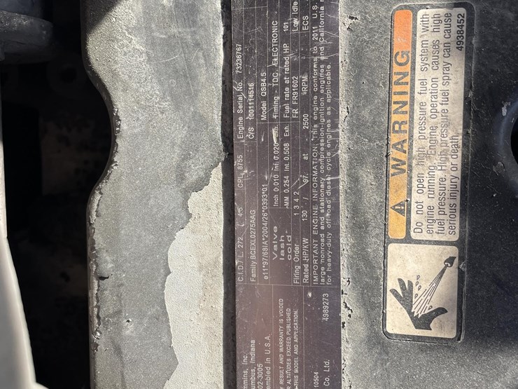 2011-jlg-g10-55a-image-22