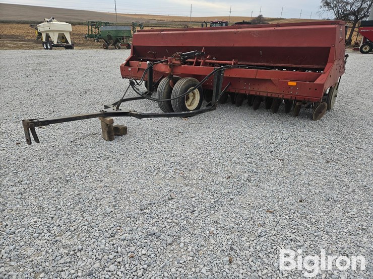 international-6200-image-1