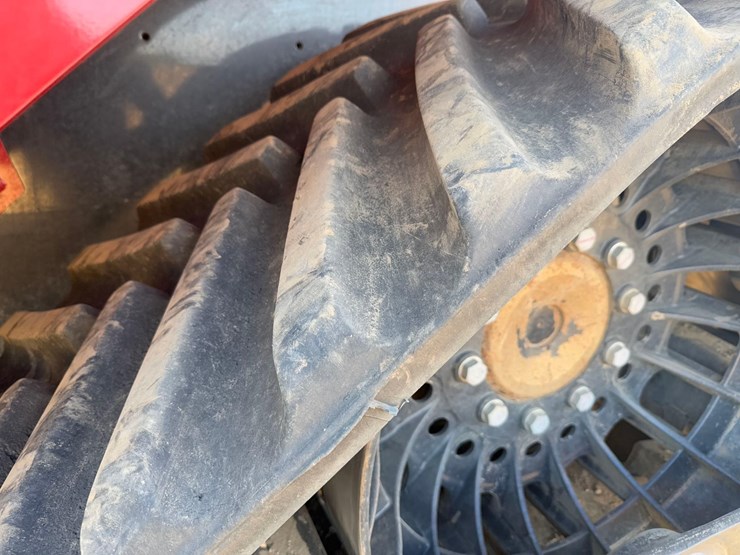 2023-case-ih-540-image-18