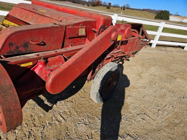 new-holland-68-image-15