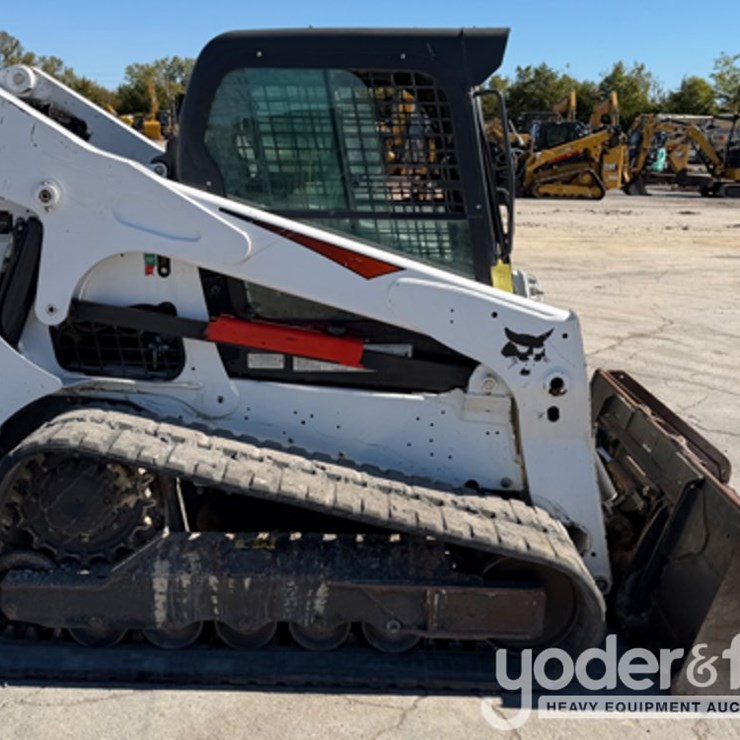 2019 BOBCAT T740