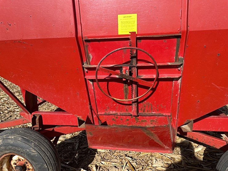 unverferth-mccurdy-275-image-22