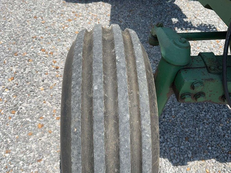 john-deere-4640-image-29