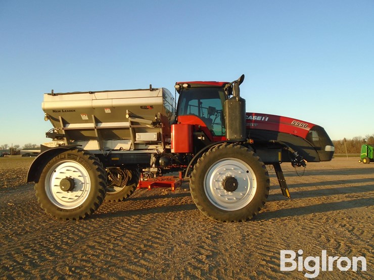 2018-case-ih-trident-5550-image-6