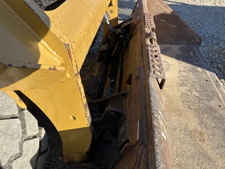 caterpillar-226d3-image-18