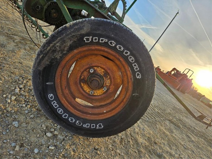 #3421-•-john-deere-pull-hay-rake,-ground-drive-image-21