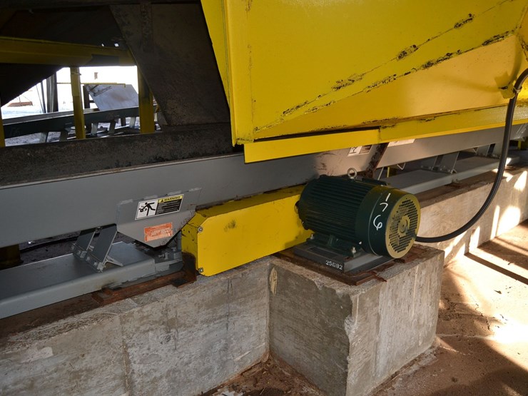 webster-24x35-image-2