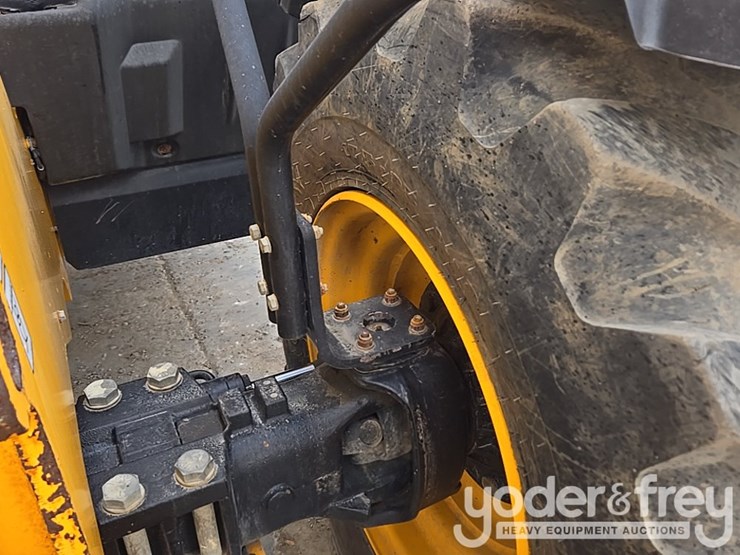 2017-jcb-510-56-image-48