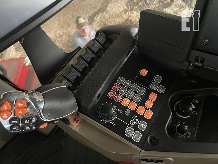 case-ih-steiger-500-quadtrac-image-34