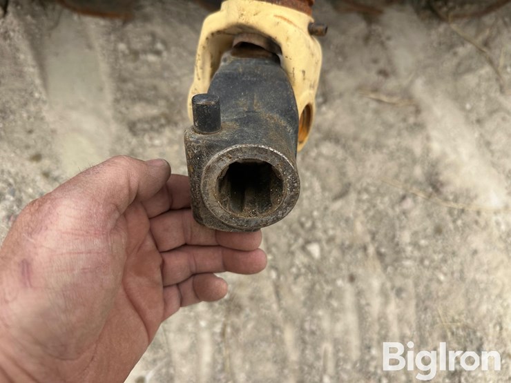 titan-uh-72-3-pt-tiller-image-14