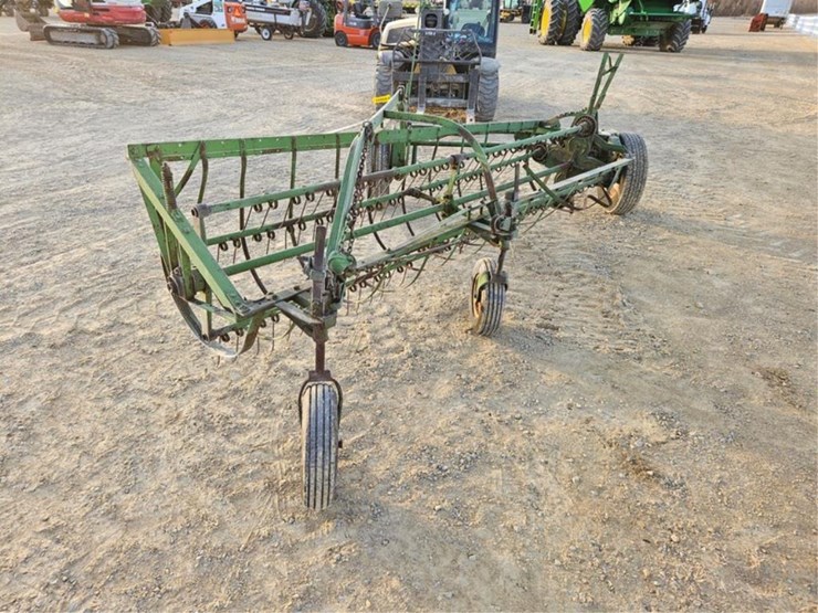 #3421-•-john-deere-pull-hay-rake,-ground-drive-image-4
