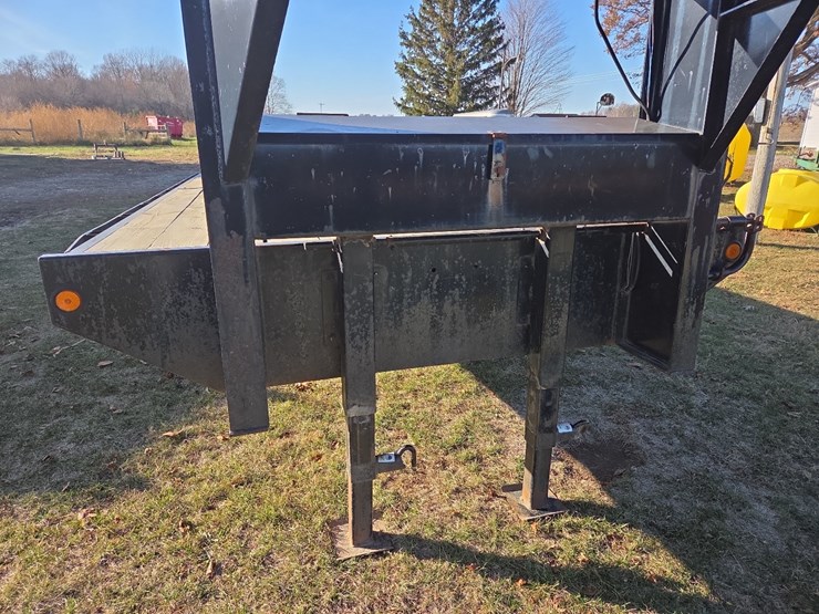 2002-anderson-20-image-3