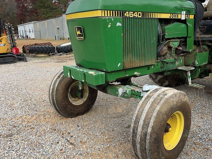 john-deere-4640-image-2