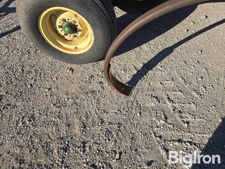 john-deere-714-image-18