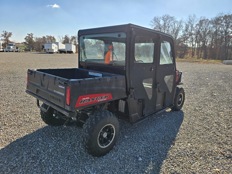 2015-polaris-ranger-crew-image-15