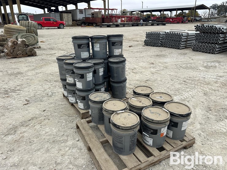 lubriplate-l0105-35-open-gear-grease-image-9