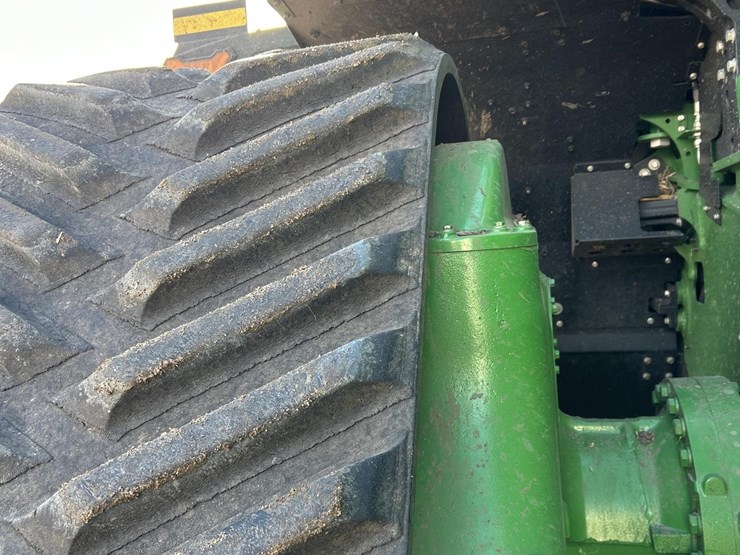 2023-john-deere-9rx-590-image-31