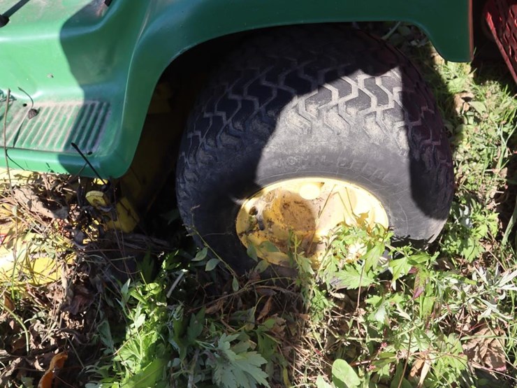 john-deere-170-image-12