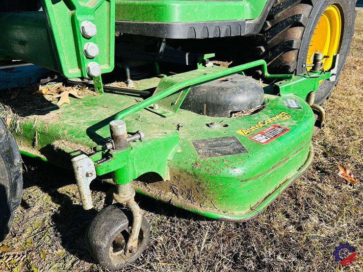 2016-john-deere-1025r-image-29