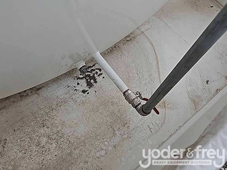 unused-am---tank-2300-image-14