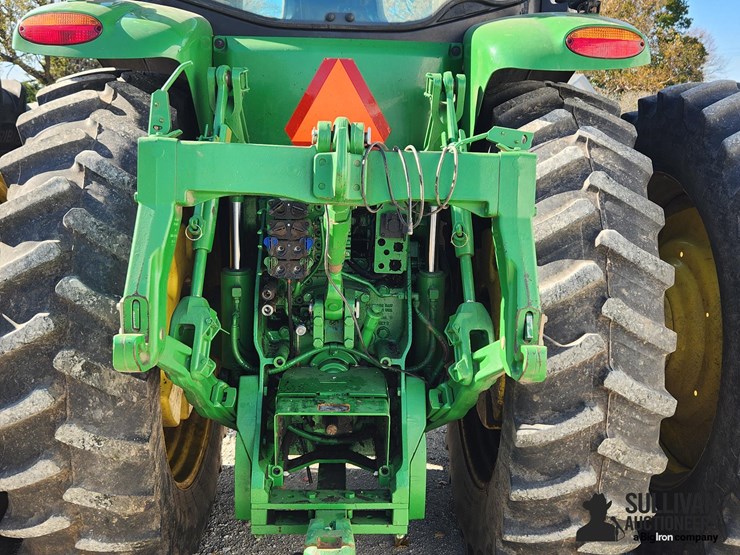 2013-john-deere-8285r-image-11
