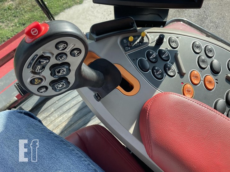 2024-case-ih-8250-image-50