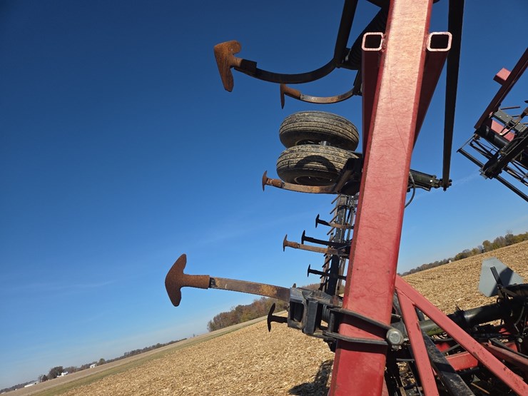 case-ih-200-image-28