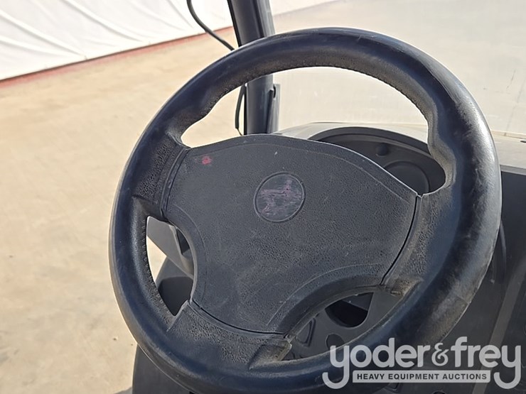 2020-club-car-carryall-1700-image-77