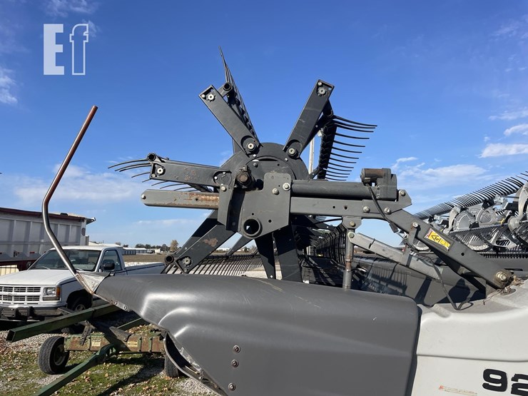 2013-gleaner-9250-image-4