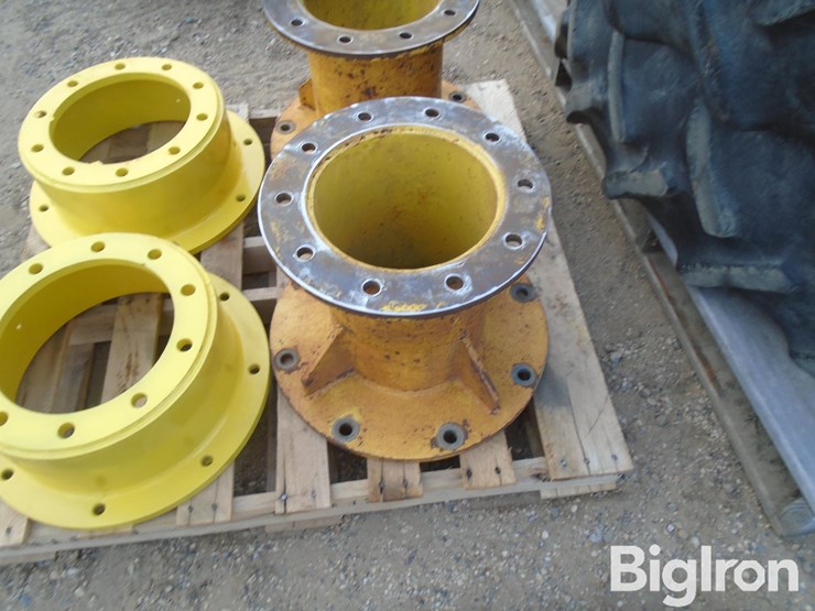 john-deere-380-image-15