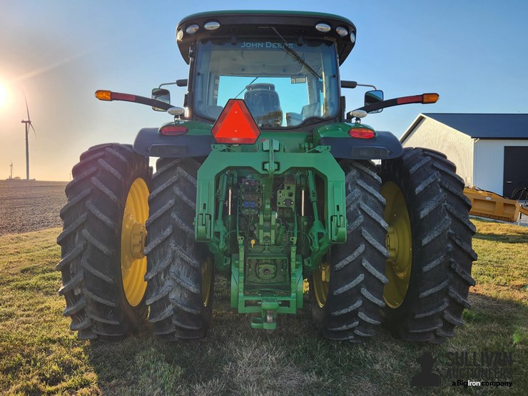 2014-john-deere-8370r-image-6