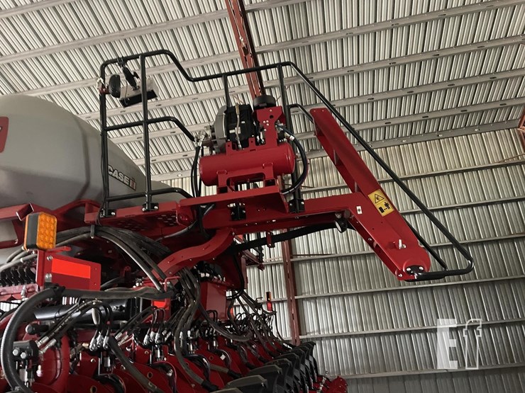 2024-case-ih-2160-image-33