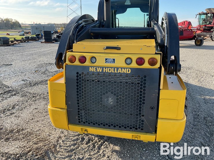 2015-new-holland-l225-image-20