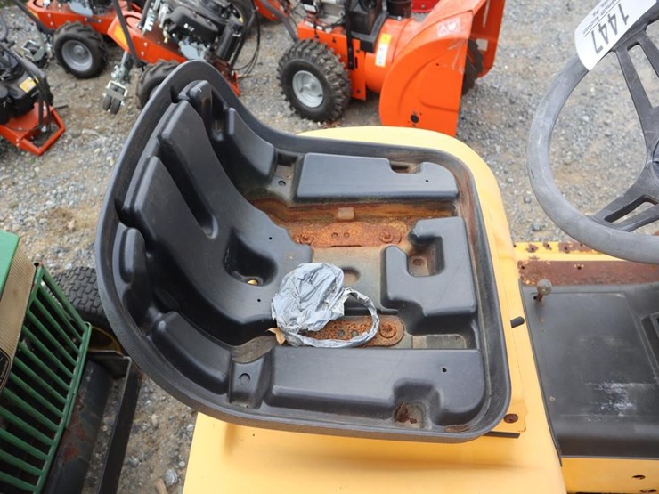 cub-cadet-1641-image-16