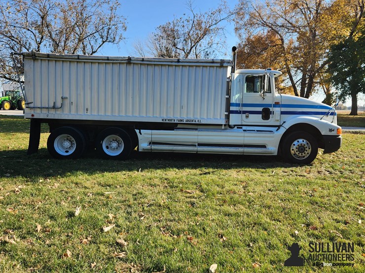 1994-international-9400-eagle-image-4