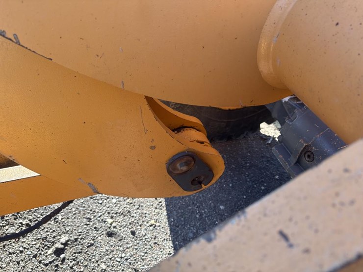 case-621f-xr-image-15