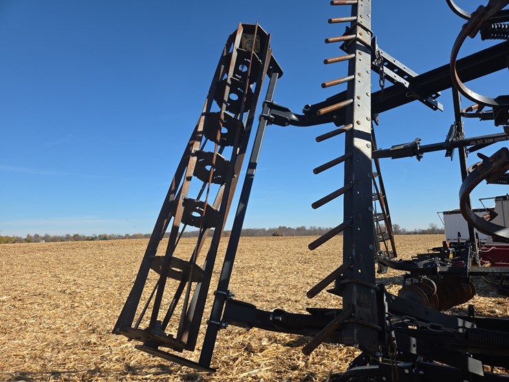 case-ih-200-image-22