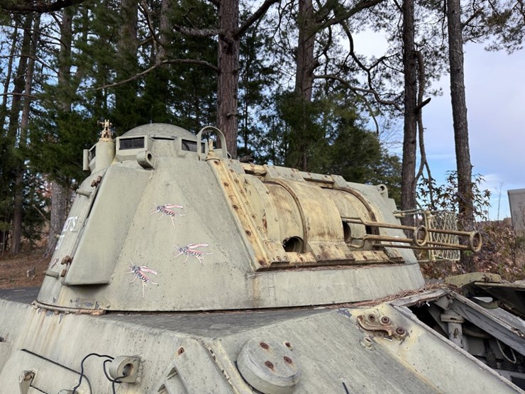 2118-ford-300-image-18