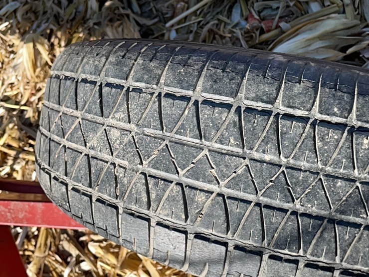 8”x60’-feterl-swing-away-auger-image-16