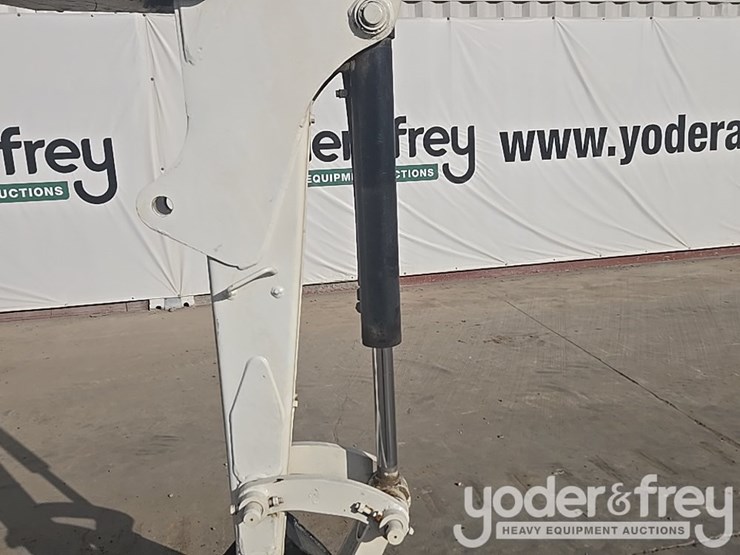 bobcat-331g-image-32