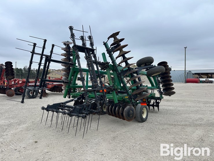 great-plains-3323-tandem-disk-image-7