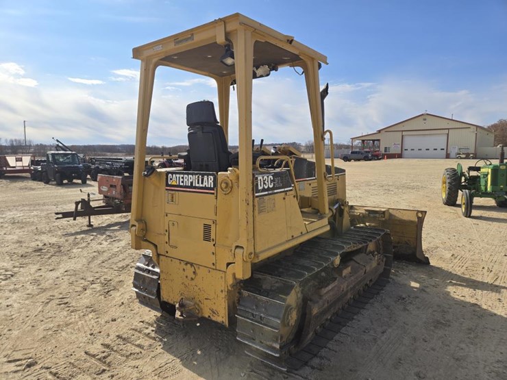 1996-caterpillar-d3c-image-12