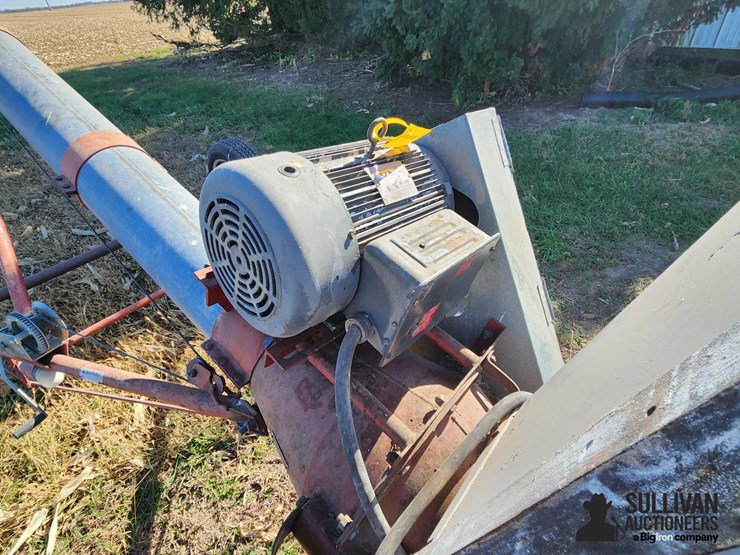 mayrath-32'-auger-image-16