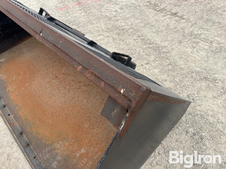 skid-steer-quick-attach-snow-bucket-image-13