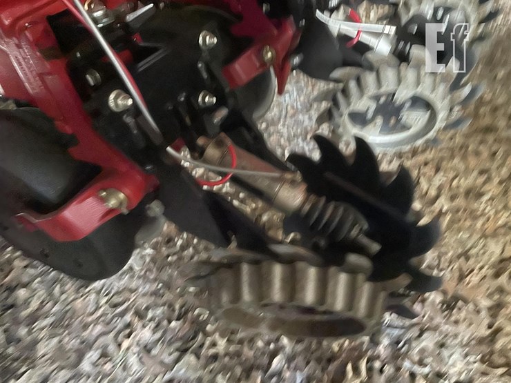 2024-case-ih-2160-image-37