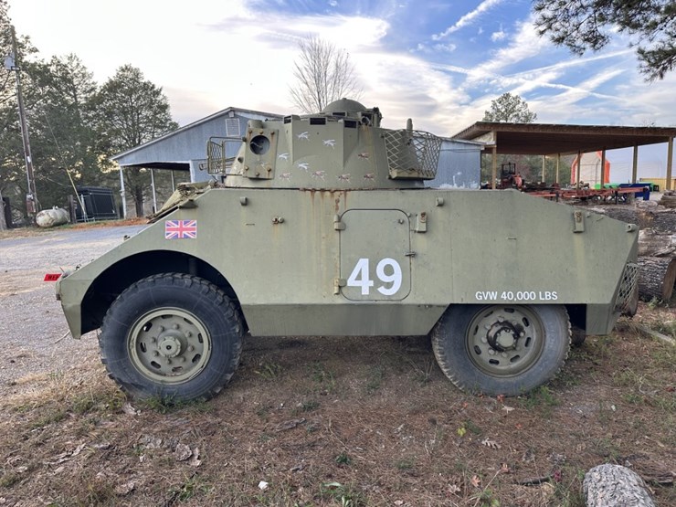 2118-ford-300-image-2