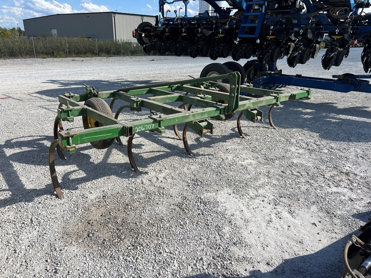 john-deere-1610-image-1