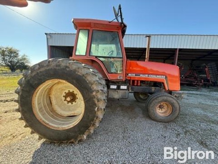 1982-allis-chalmers-8070-image-4